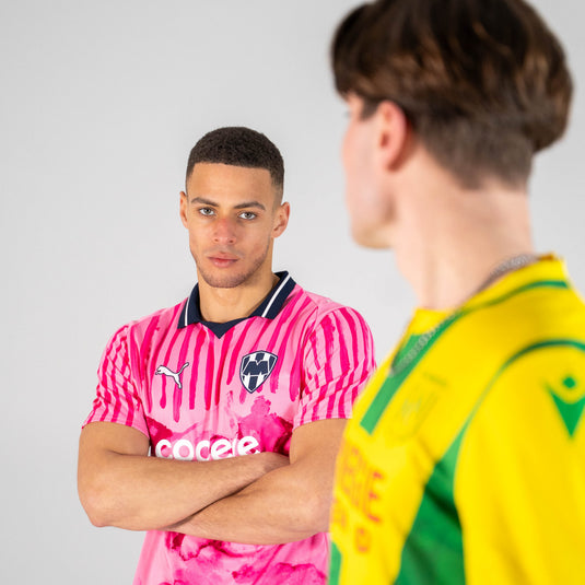 Summer Mystery Football Shirt Box (NEW)